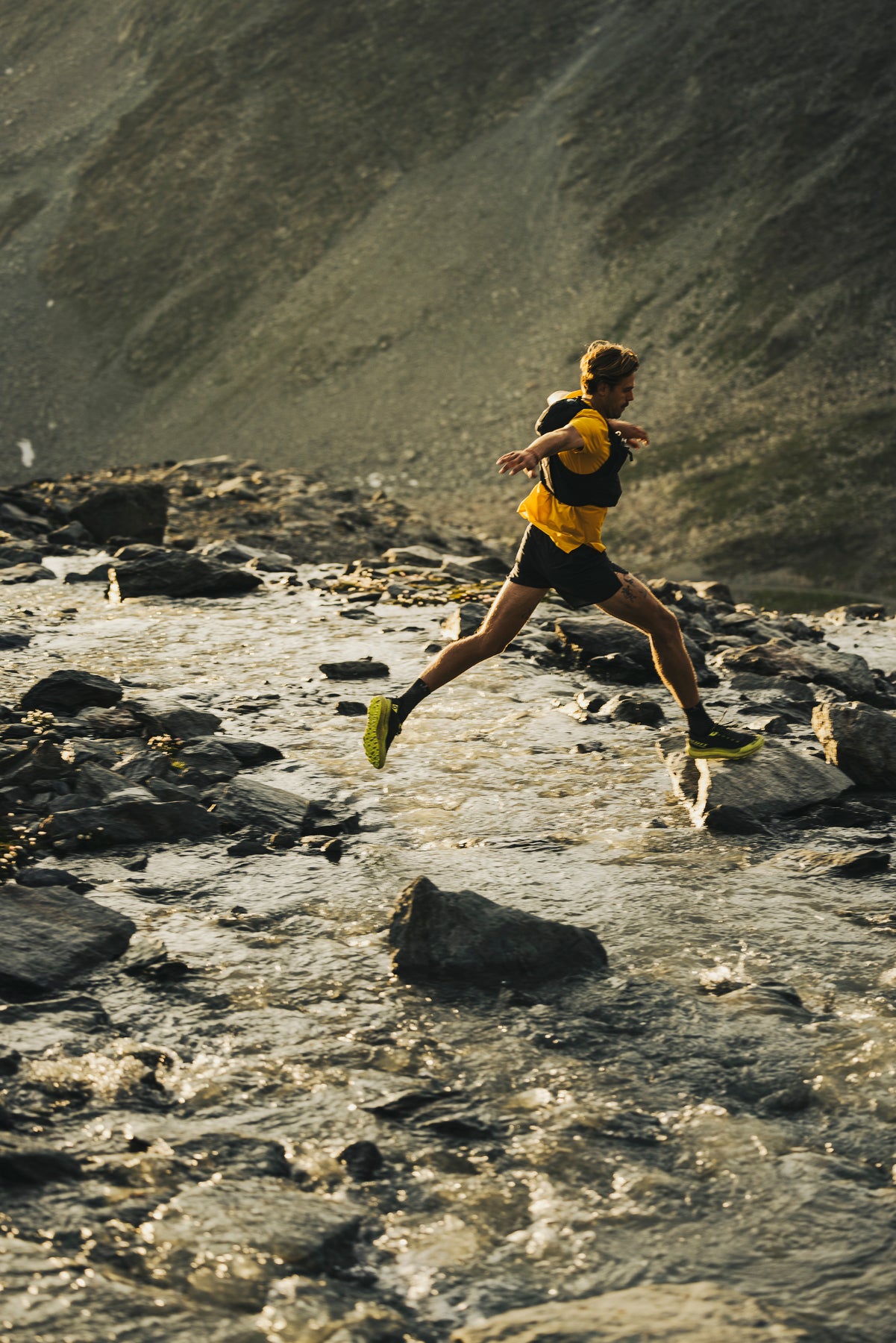 Achetez en gros Sport Running T-shirt à Séchage Rapide De L